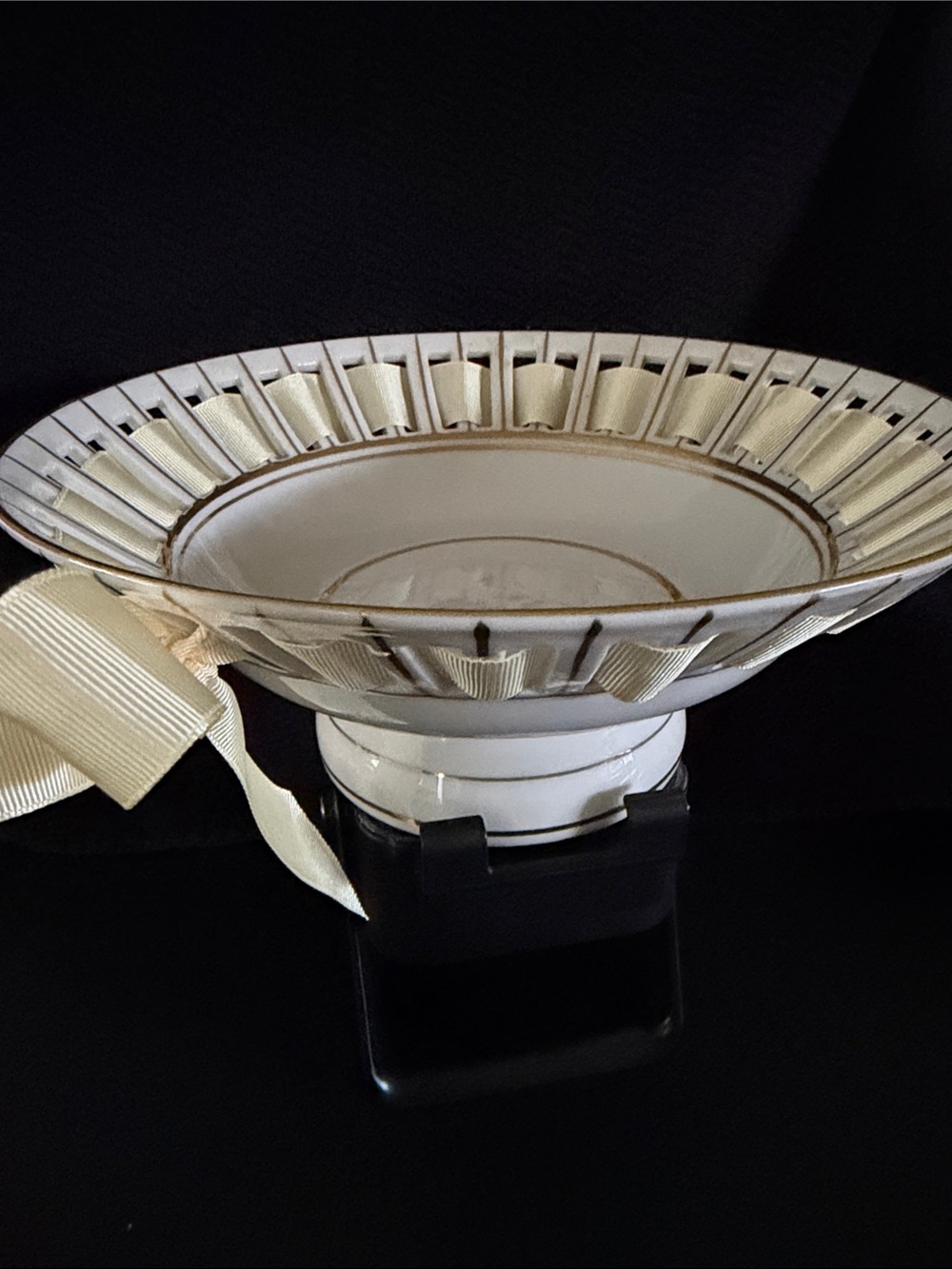 Rare Ardalt Japan, Lenwile China Reticulated 9" Gold Trim Bowl W/ detatched Base